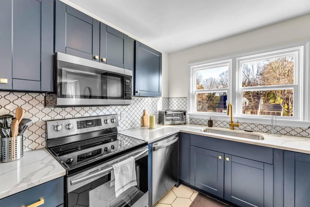 Villa Fully Renovated 4 Bed Buena Vista House Near Wfu à Winston-Salem Extérieur photo