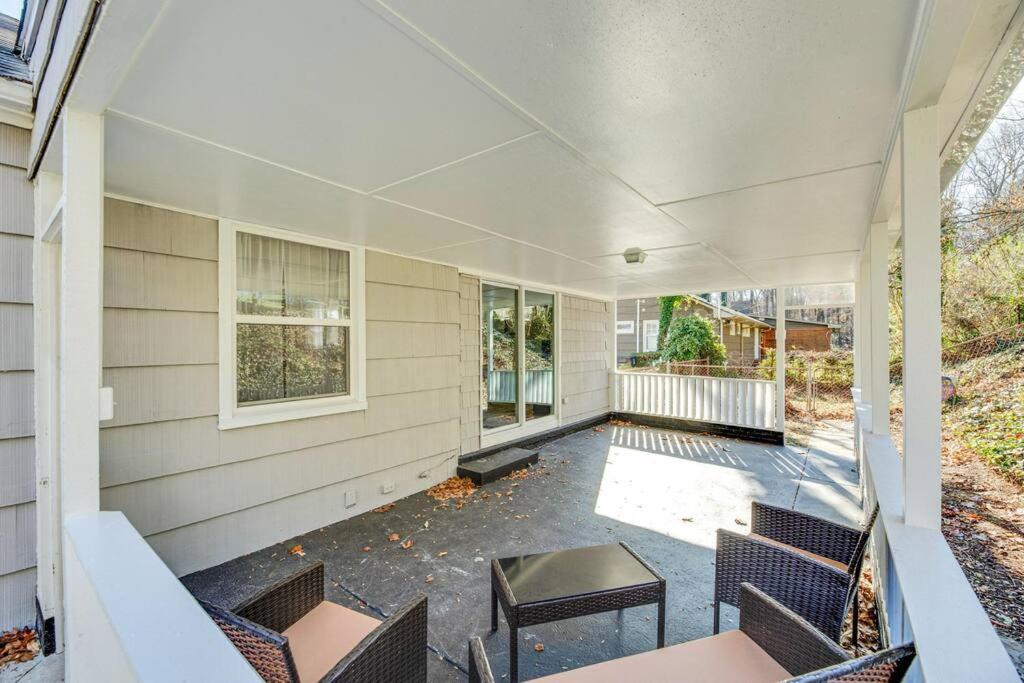 Villa Fully Renovated 4 Bed Buena Vista House Near Wfu à Winston-Salem Extérieur photo