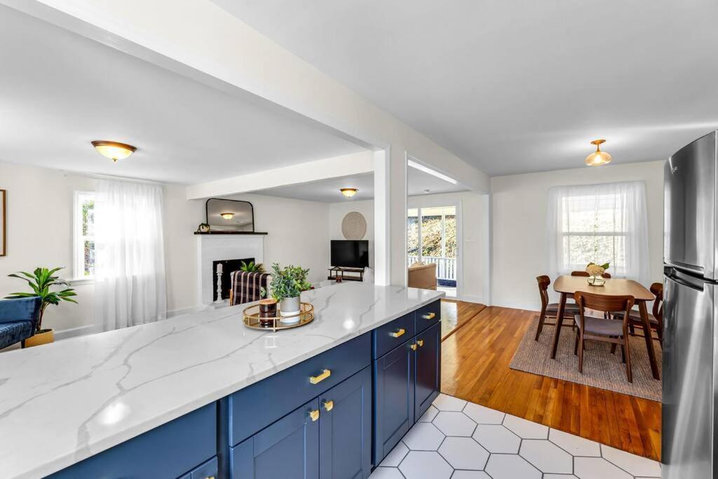 Villa Fully Renovated 4 Bed Buena Vista House Near Wfu à Winston-Salem Extérieur photo